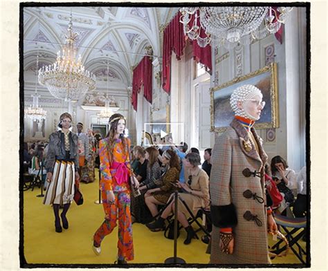 sfilata gucci firenze 2017|Gucci Cruise 2018: le star e l'evento .